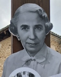 Ernestina.jpg